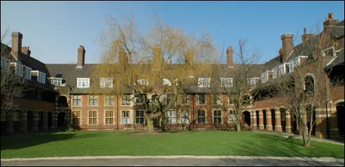 Meadway Court f
